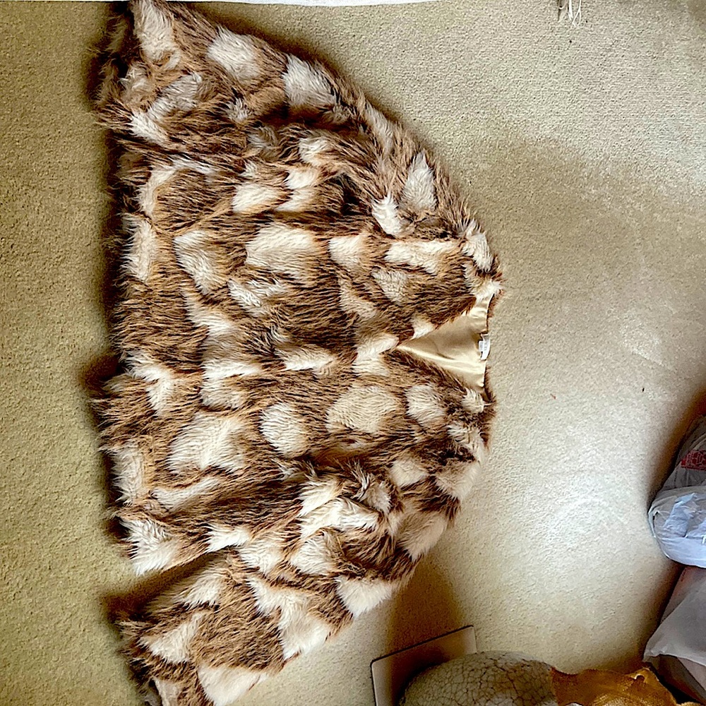 Decree multi colored beige and coffee medium faux fur short jacket